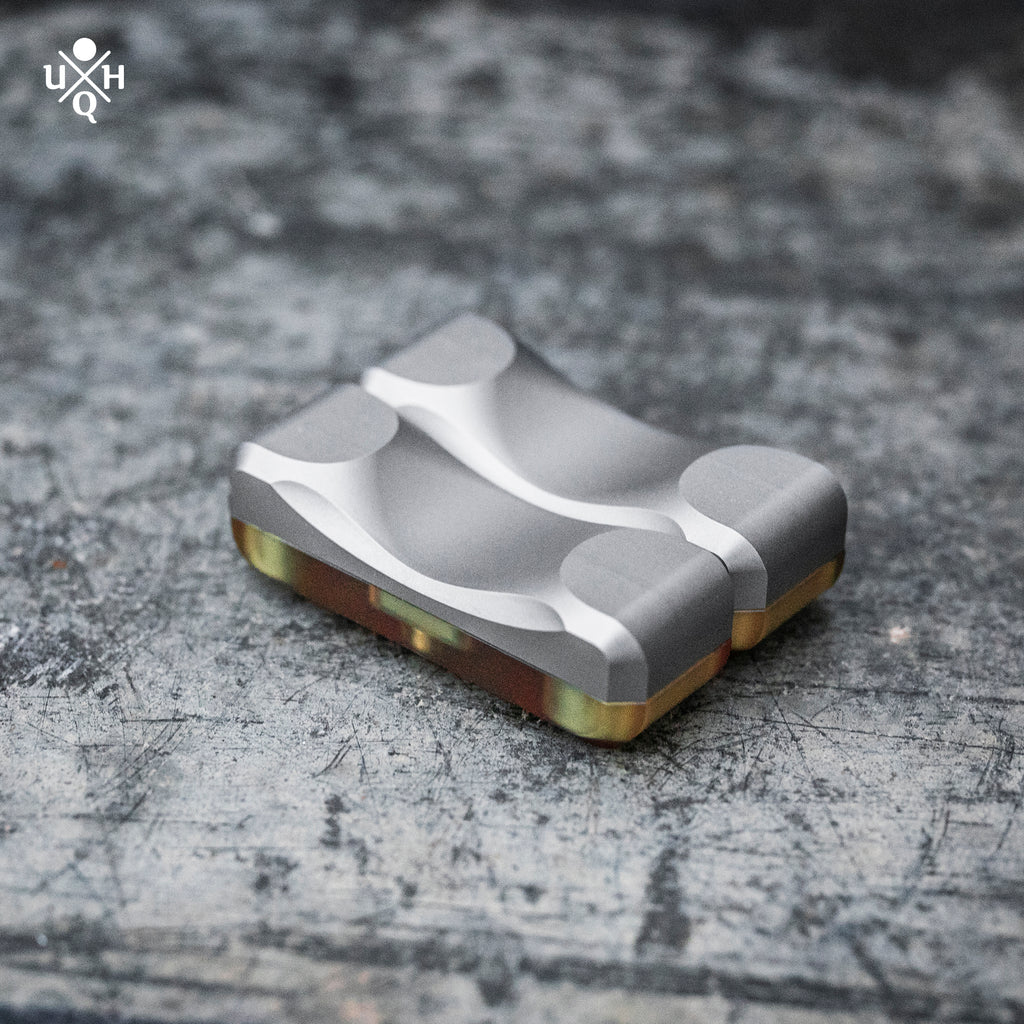 その他 UQH Gravity Clicker Micro Hybrid EDC Gravity Clicker - Hybrid (Ultem + Titanium) – Unquiet Hands