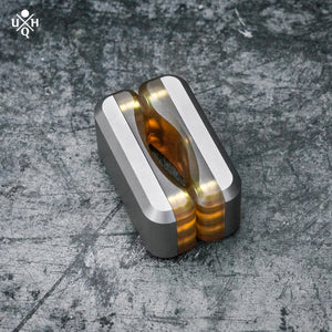 Gravity Clicker - Hybrid (Titanium + Ultem)